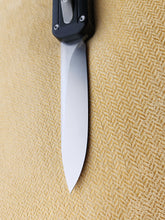 Load image into Gallery viewer, Denali Gentleman's Lightweight 8.0 inch OTF Auto-Knife