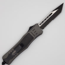 Load image into Gallery viewer, Mini Denali OTF knife, 7.0 inches open