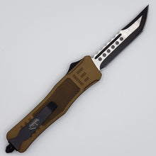 Load image into Gallery viewer, Medium Denali Devildog OTF knife, 8.25 inches open