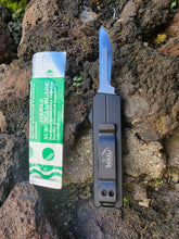 Load image into Gallery viewer, Mini OTF - Replaceable Scalpel Blades
